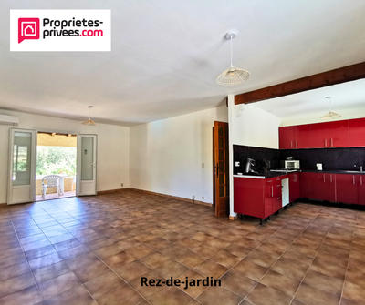 Maison - 162 m² - 8 pièces
