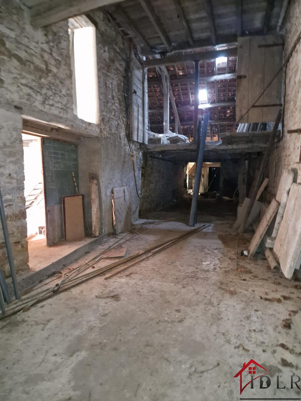 Maison de village - 258 m² - 10 pièces