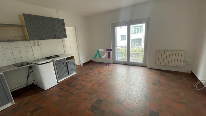 Maison - 246 m² - 8 pièces