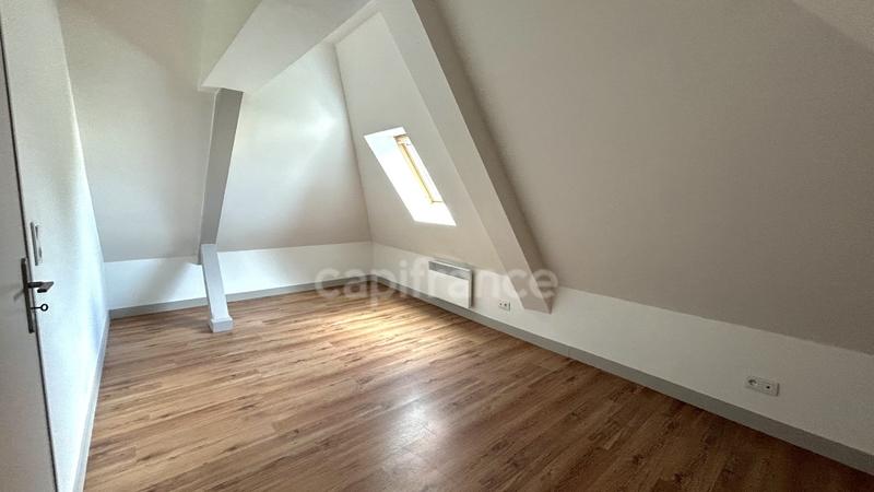 Immeuble - 207 m² - 9 pièces