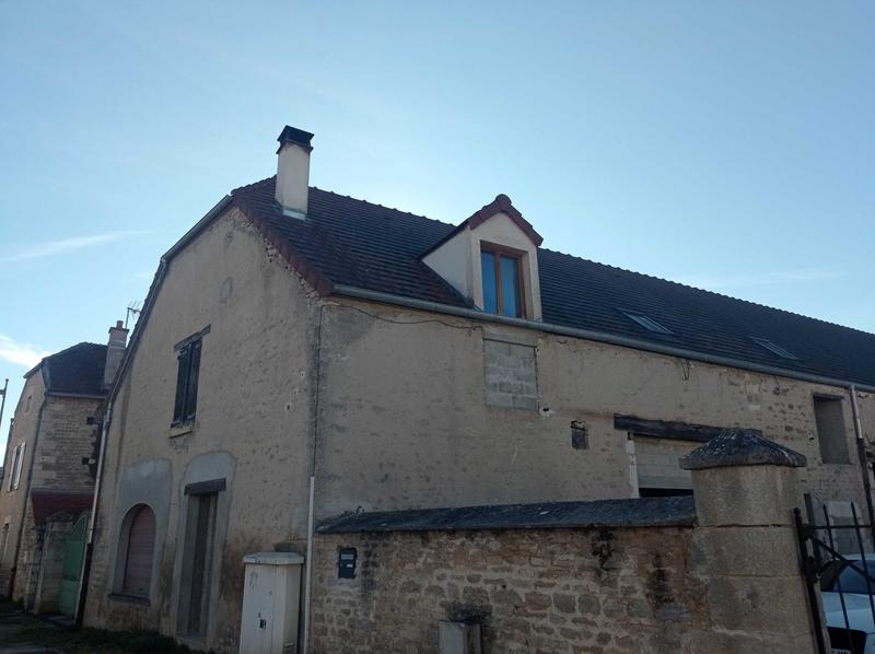 Maison ancienne - 183 m² - 6 pièces