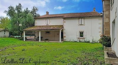 Propriété - 188 m² - 5 pièces