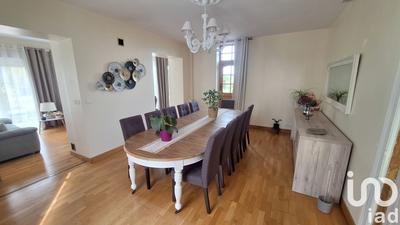 Maison - 167 m² - 7 pièces