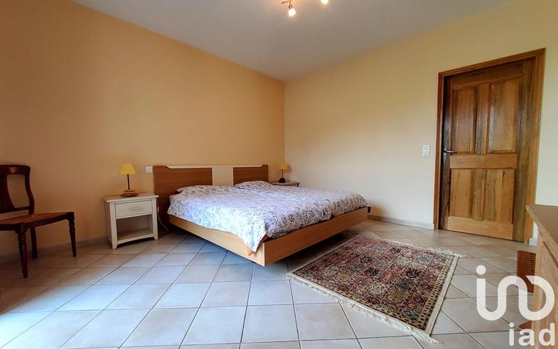 Maison - 236 m² - 7 pièces