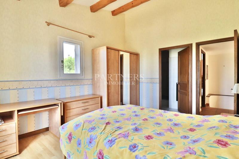 Maison - 178 m² - 7 pièces