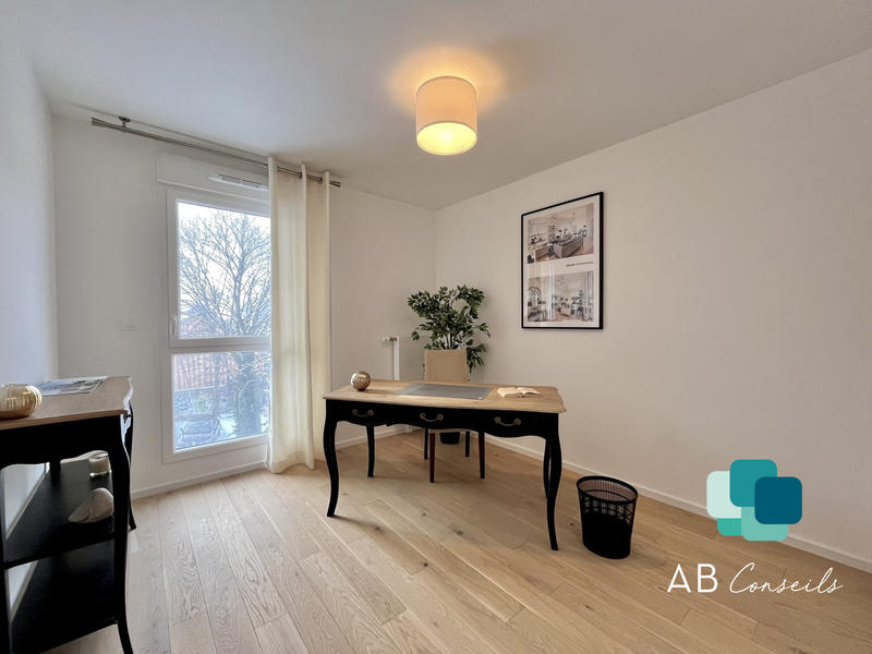 Appartement - 79 m² - 4 pièces