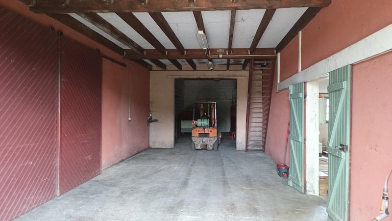 Château - 200 m² - 7 pièces