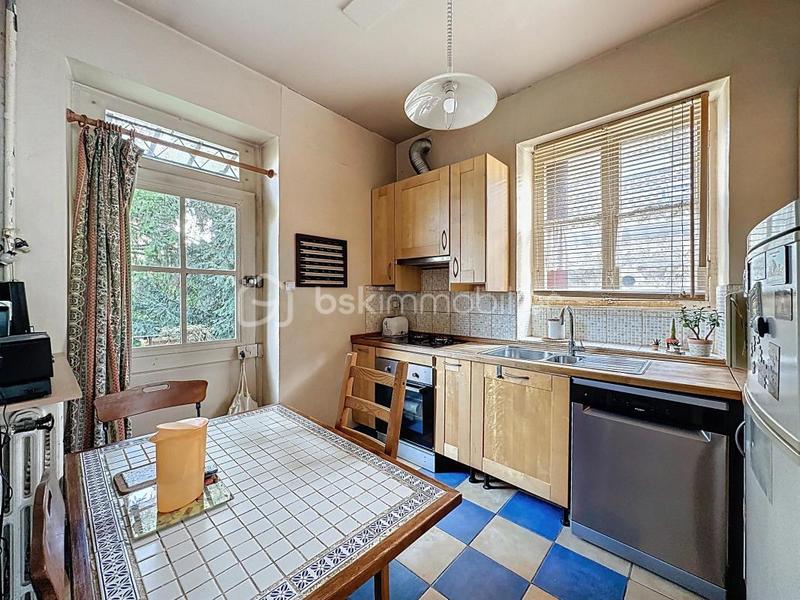 Maison bourgeoise - 140 m² - 7 pièces