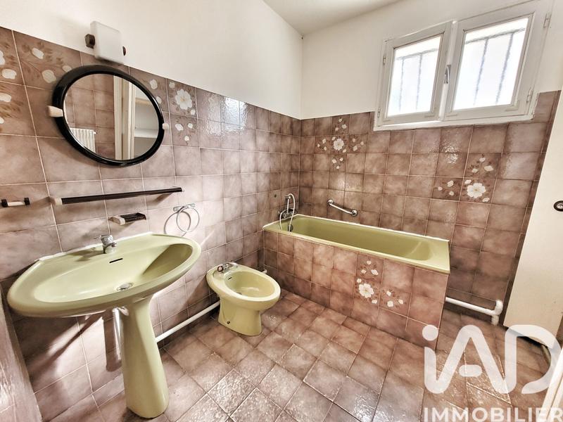 Maison - 141 m² - 7 pièces