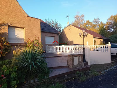 Maison - 168 m² - 9 pièces