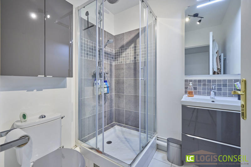 Appartement - 83 m² - 4 pièces