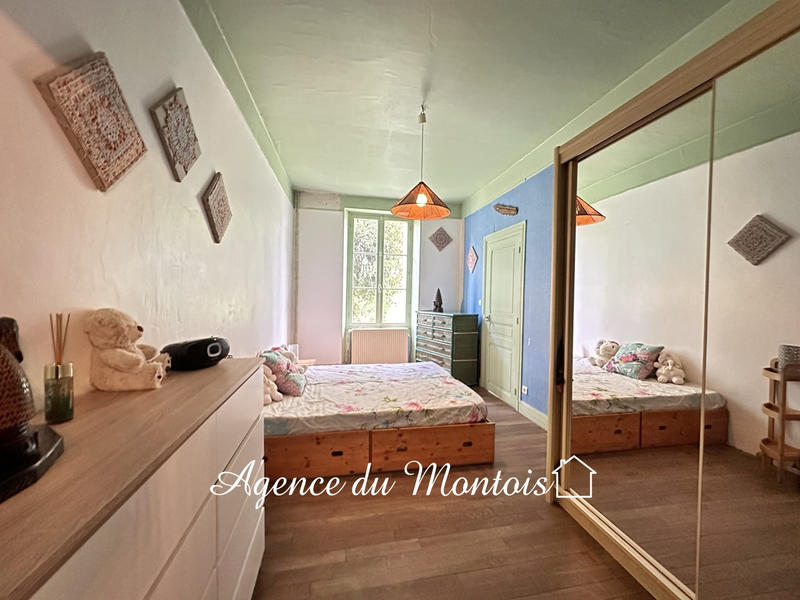 Maison - 165 m² - 7 pièces