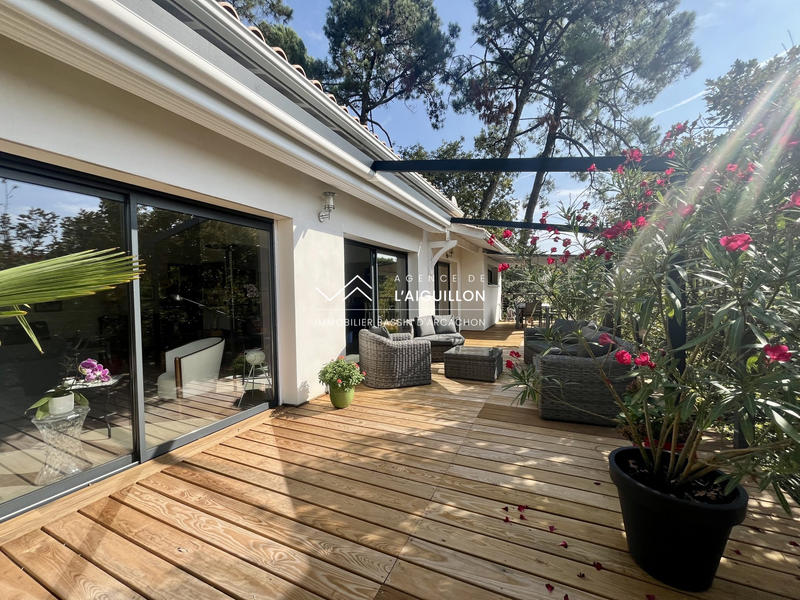 Maison - 160 m² - 5 pièces