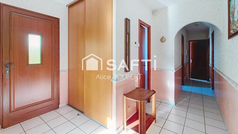 Maison - 99 m² - 5 pièces