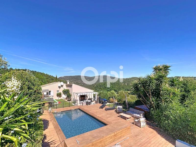 Maison - 91 m² - 4 pièces