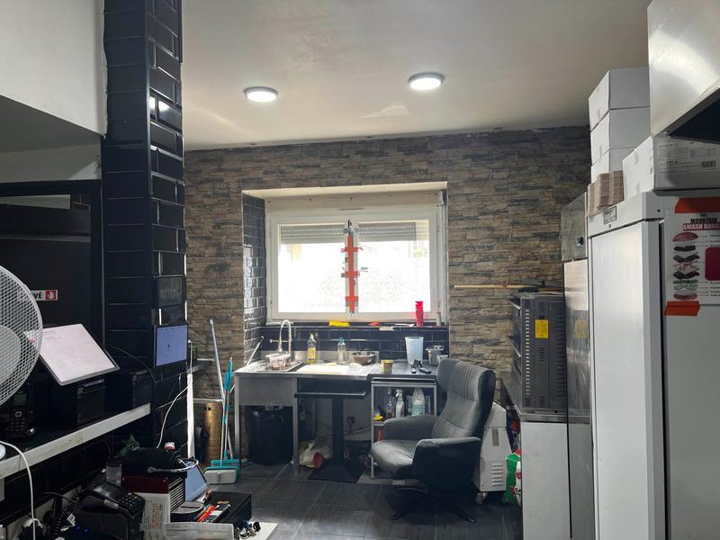 Local commercial - 100 m²