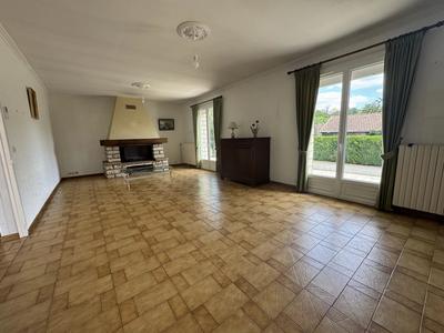 Maison - 198 m² - 7 pièces