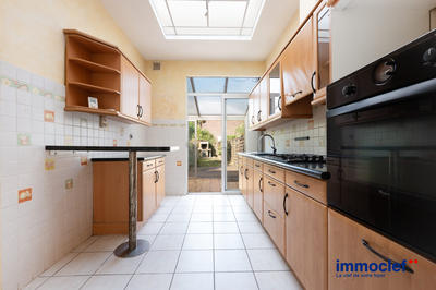 Maison - 98 m² - 4 pièces