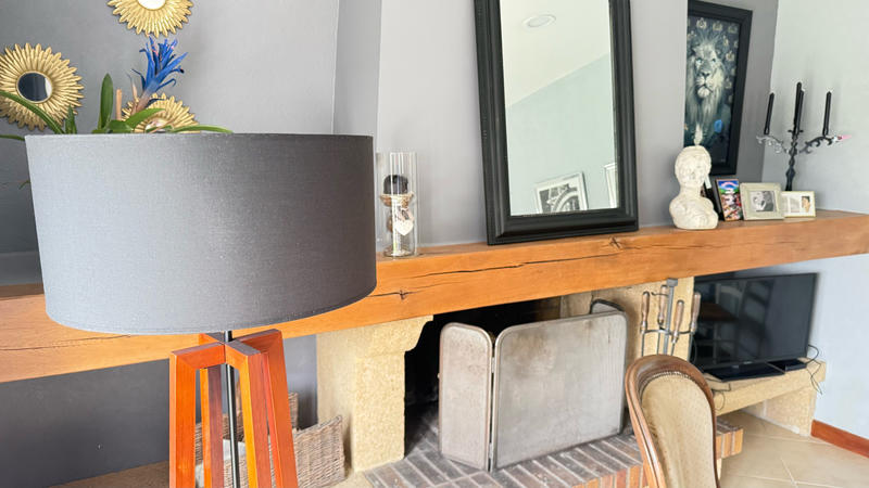 Maison - 225 m² - 6 pièces