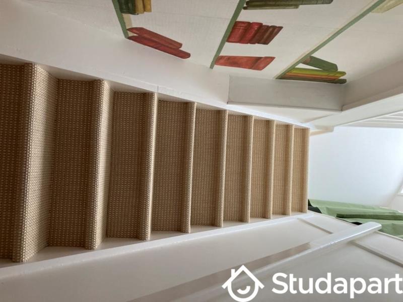 Chambre - 14 m² - 1 pièce