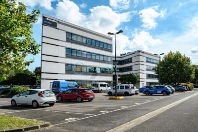 Local d'activités - 699 m²