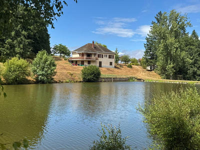 Maison - 107 m² - 5 pièces