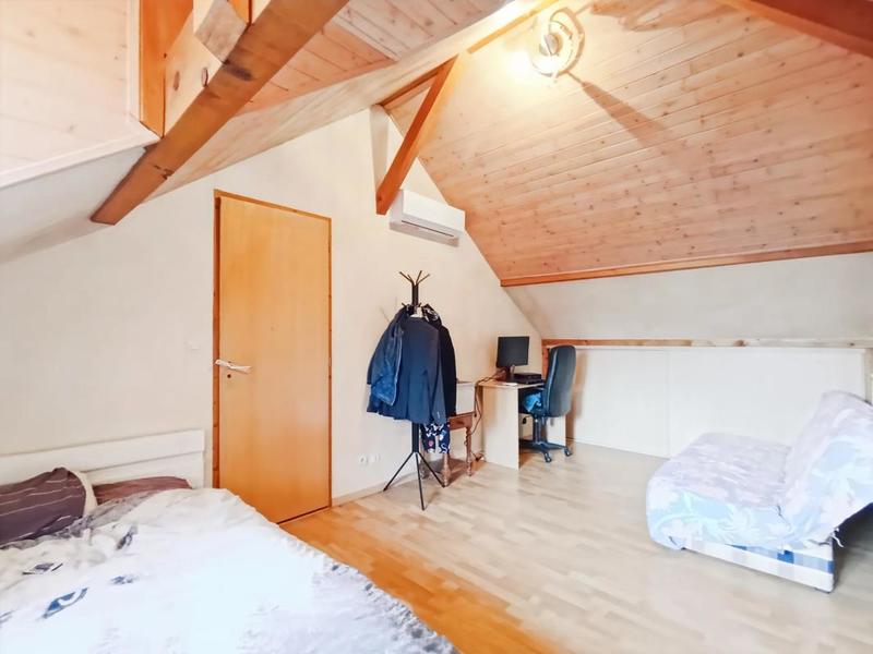 Maison - 150 m² - 6 pièces