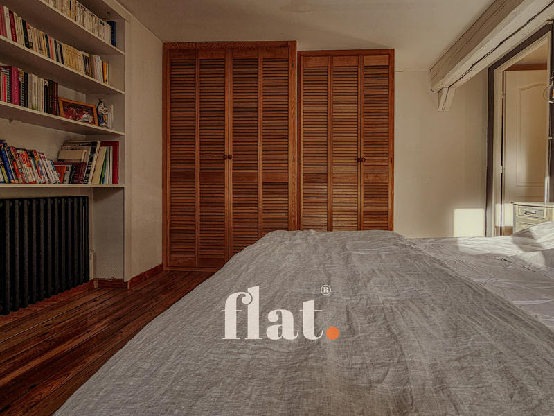 Loft - 130 m² - 5 pièces