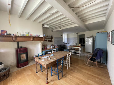 Maison - 200 m² - 5 pièces