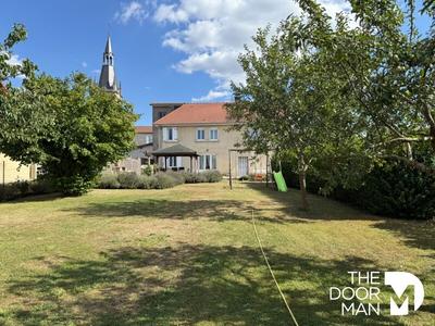 Maison - 185 m² - 7 pièces