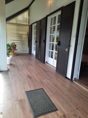 Villa - 246 m² - 8 pièces