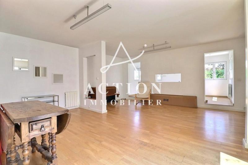 Appartement - 98 m² - 3 pièces