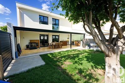 Maison - 123 m² - 5 pièces