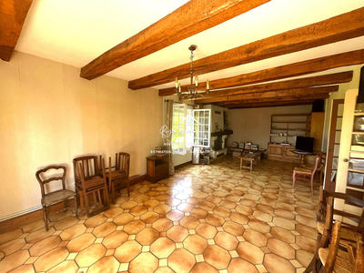 Maison ancienne - 137 m² - 9 pièces