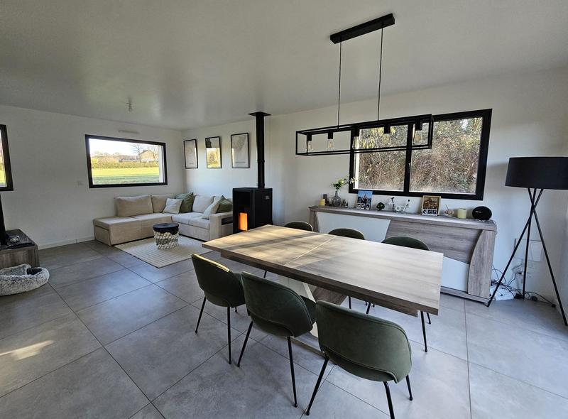 Maison - 122 m² - 5 pièces