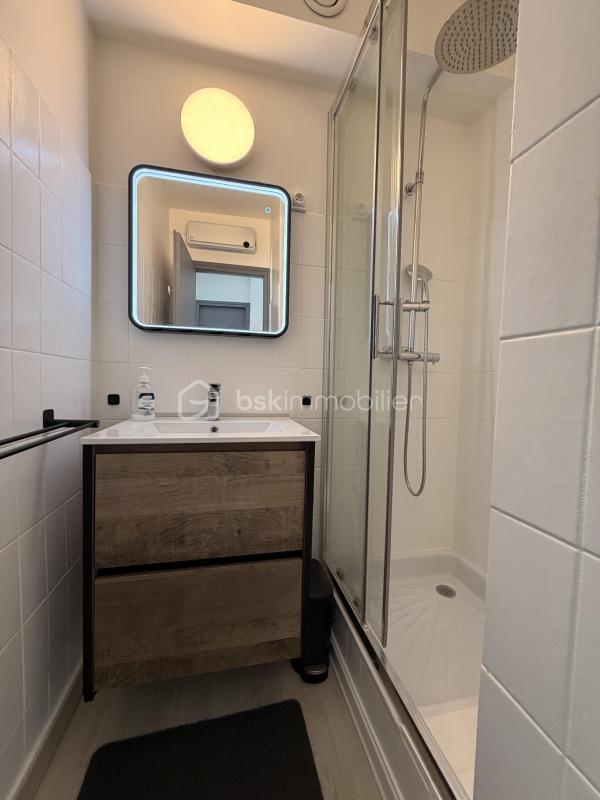 Studio - 24 m² - 1 pièce