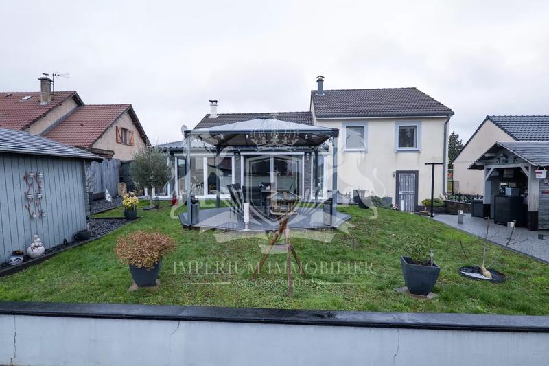 Maison - 143 m² - 7 pièces