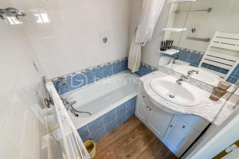 Studio - 24 m² - 1 pièce