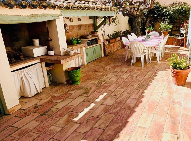 Maison - 185 m² - 7 pièces