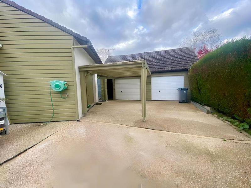 Maison - 157 m² - 6 pièces