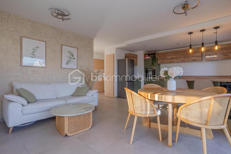 Appartement - 65 m² - 3 pièces