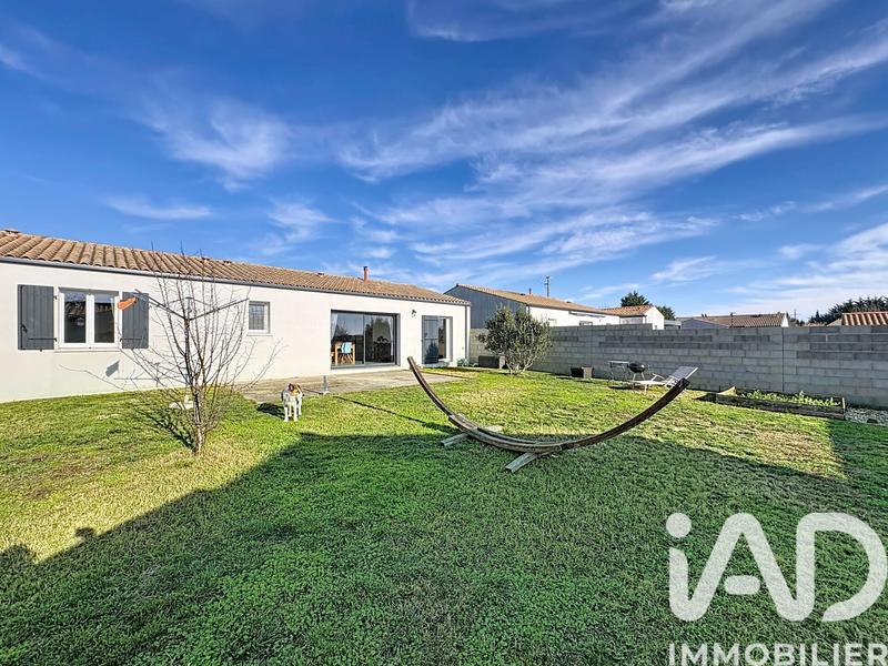 Maison - 96 m² - 4 pièces