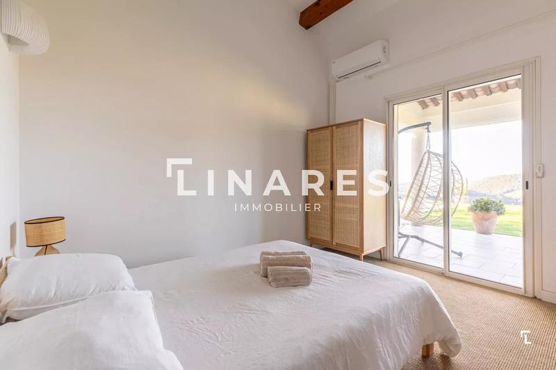 Maison - 168 m² - 5 pièces