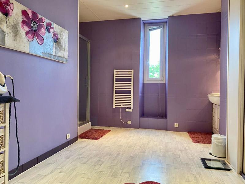 Maison - 240 m² - 6 pièces