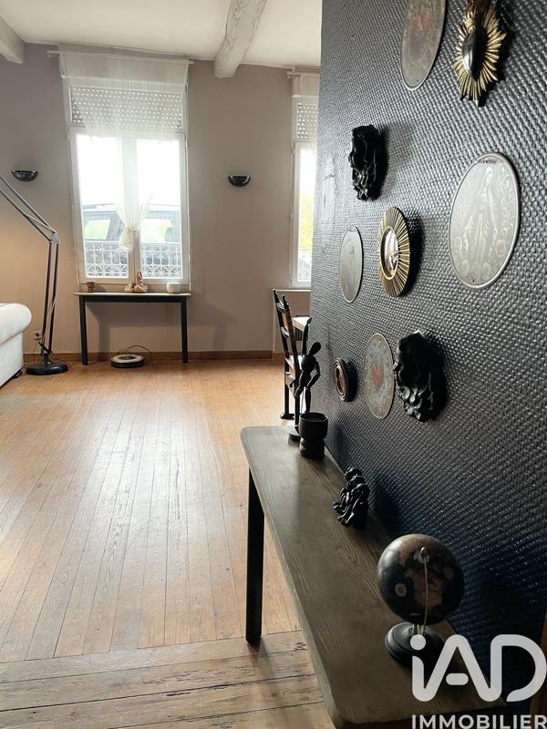 Maison - 379 m² - 10 pièces