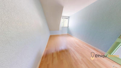 Maison - 144 m² - 2 pièces