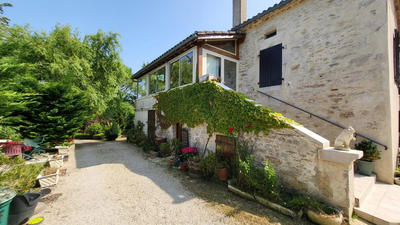 Maison - 105 m² - 4 pièces