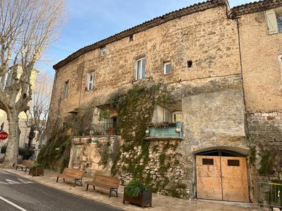 Appartement - 146 m² - 5 pièces