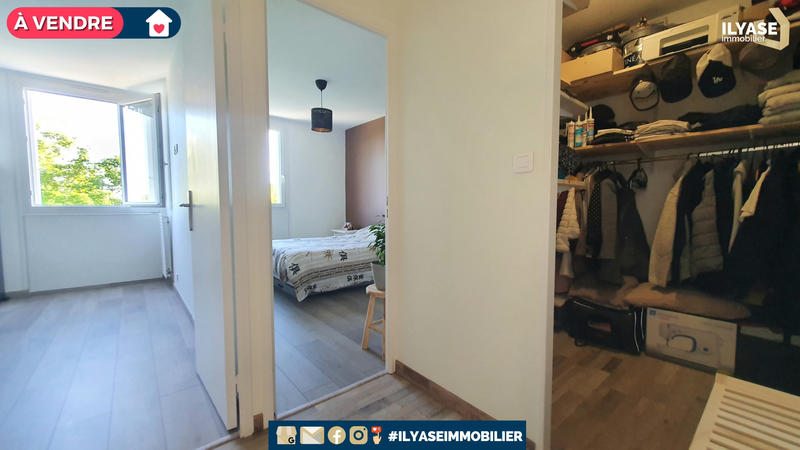 Appartement - 83 m² - 3 pièces