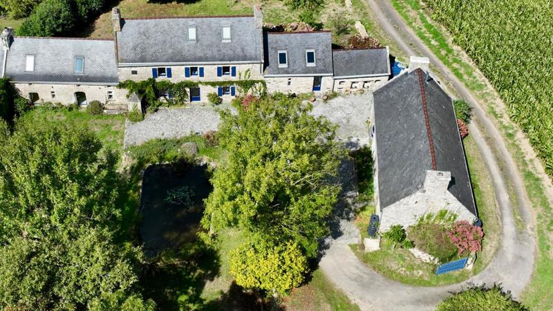 Corps de ferme - 171 m² - 6 pièces